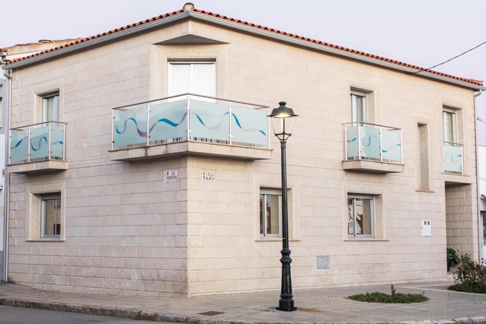 Apartamentos Turisticos Casa Morocho Alagon Del Rio Bagian luar foto