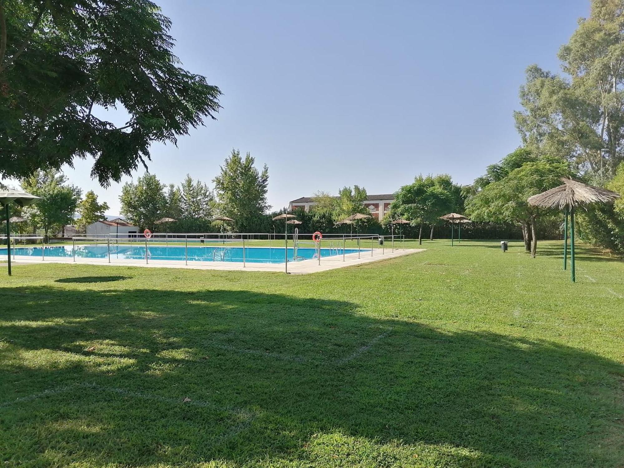 Apartamentos Turisticos Casa Morocho Alagon Del Rio Bagian luar foto