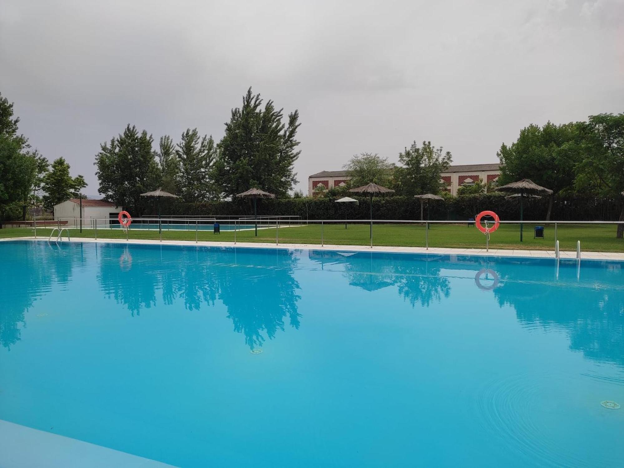 Apartamentos Turisticos Casa Morocho Alagon Del Rio Bagian luar foto